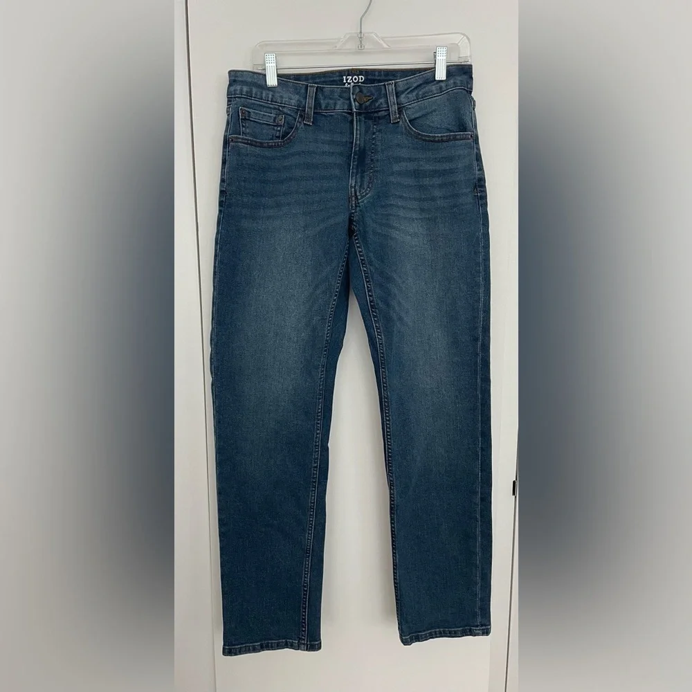 Izod Saltwater Men’s Comfort Stretch Straight Fit Jeans, Blue, 30W x 32L, NWOT